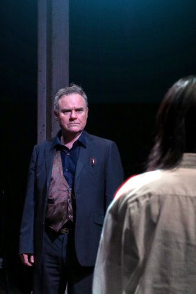 Darren Gilshenan as Polonius.