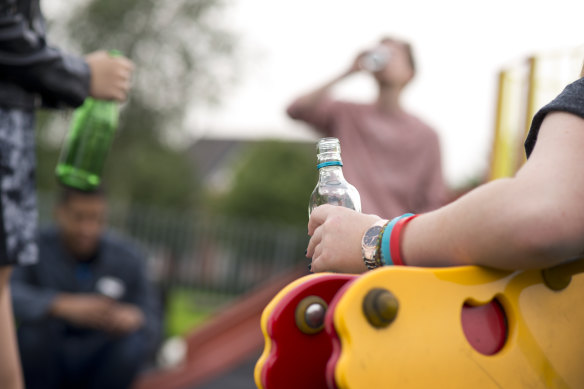 New research reveals Australians aged 14 to 17 from wealthier postcodes drink more than their counterparts in disadvantaged areas.