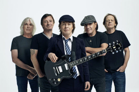 AC/DC announce first live show in seven years
