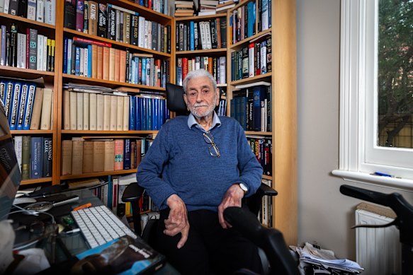 Barry Jones on Albo, Putin and the end of the line