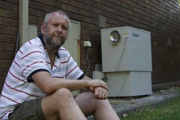 Ben Kreunen, who rents in the eastern Melbourne suburb of Ringwood East, wants to transition from his gas-ducted heating.