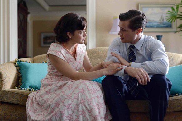 Arianwen Parkes-Lockwood and David Berry as Olivia and James in A Place to Call Home. 