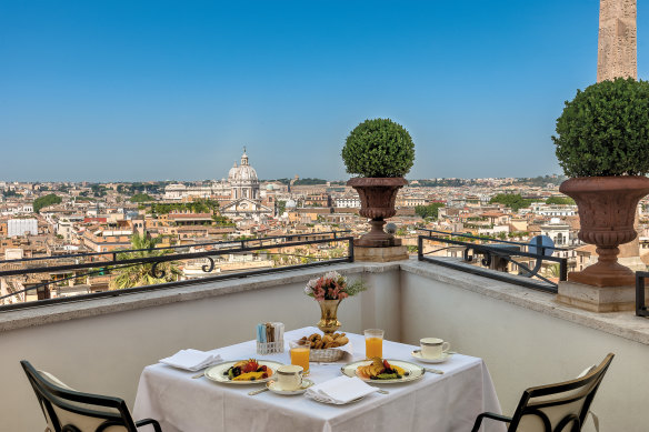 Hassler enjoys a prime position above Rome’s iconic Spanish Steps.