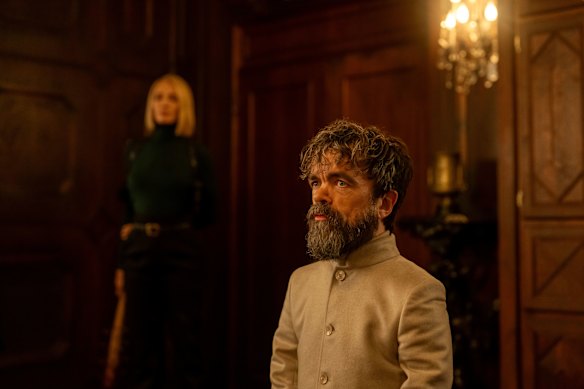 Uma Thurman and Peter Dinklage in Dexter: Resurrection.