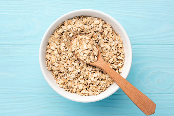 Minimally processed forms of oats, like steel-cut or rolled oats, retain more nutrients.