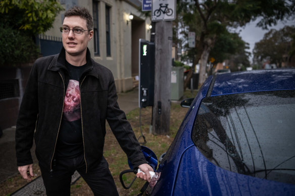 NEWS: Eddie Blaxell is a Newtown dad who has an EV but does not have off-street parking. He did not buy the EV until a charger was installed on a pole around the corner from his house. 