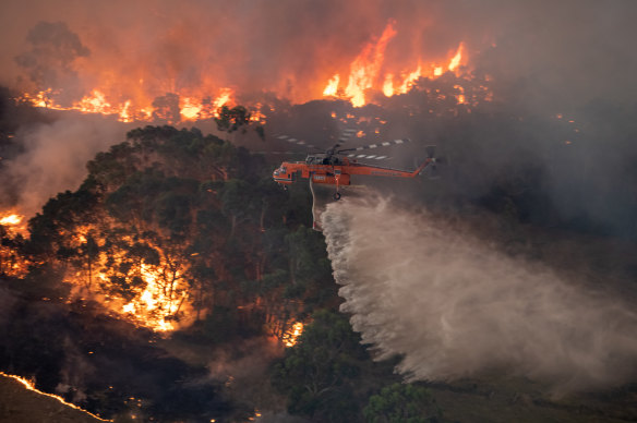 Smoke cloud from Australian summer's bushfires three-times larger