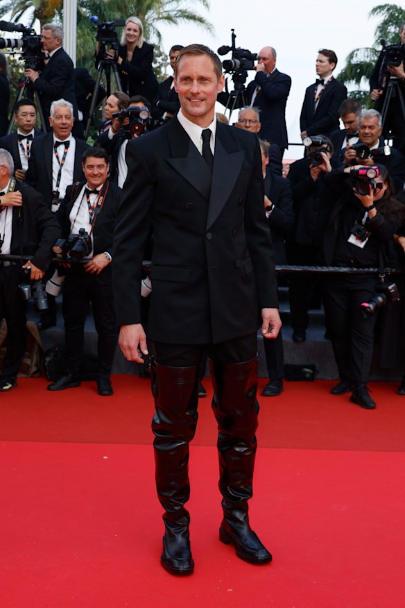 Alexander Skarsgard.