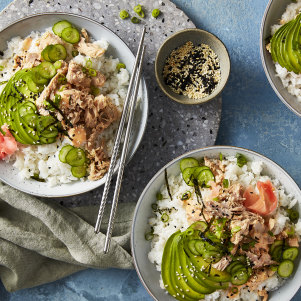 RecipeTin Eats’ spicy tuna sushi roll bowls: your favourite sushi in bowl form.
