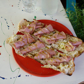 Burratella Bruschetta.