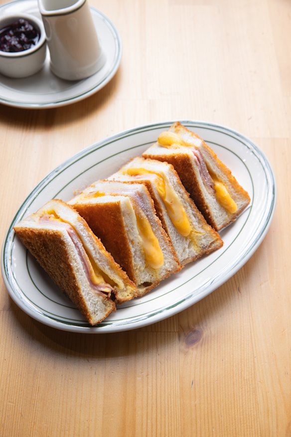 The famous monte cristo sandwich.