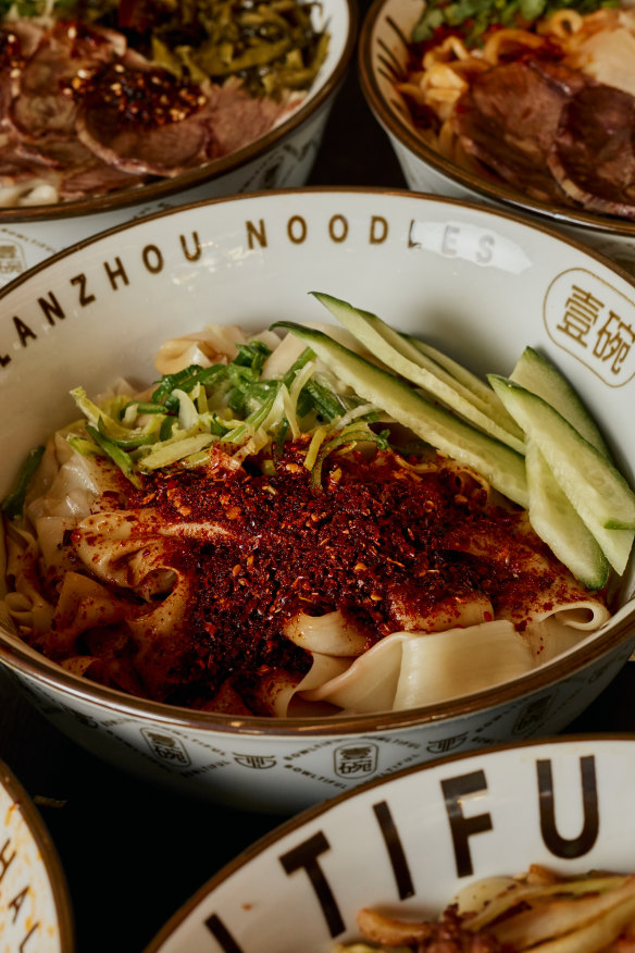 Bowltiful serves chunky noodles.