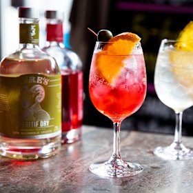 CicciaBella’s non-alcohol Aperol Spritz and their Bianco Spritzless.