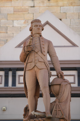 Walter McGill's statue of  Captain Cook in Randwick.