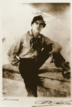 Italian painter and sculptor Amedeo Modigliani.