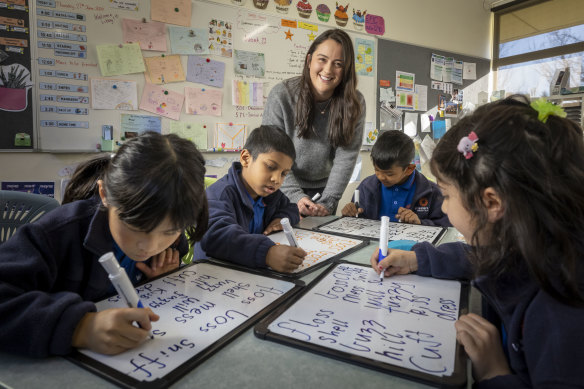 Structured language specialist Maddy Gallagher teaches phonics at Wheelers Hill Primary School.