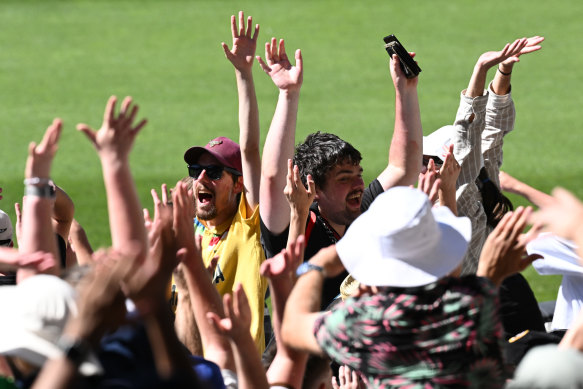 The day four crowd at the MCG.