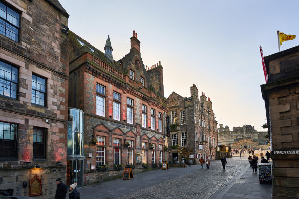 Edinburgh’s Scotch Whisky Experience.