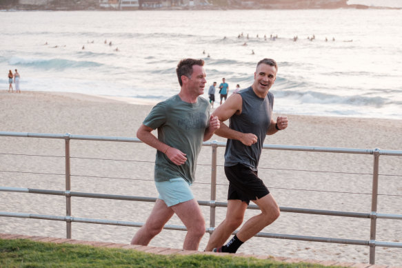 NSW Labor leader Chris Minns jogs at Bondi with South Australian Premier Peter Malinauskas in early February.