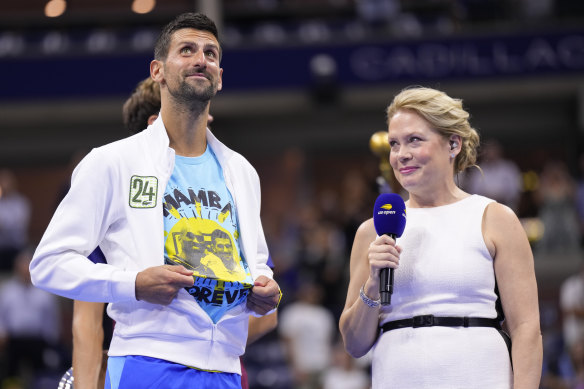 To mark his 24th grand slam win, Novak Djokovic donned a Kobe Bryant T-shirt after claiming the US Open crown.