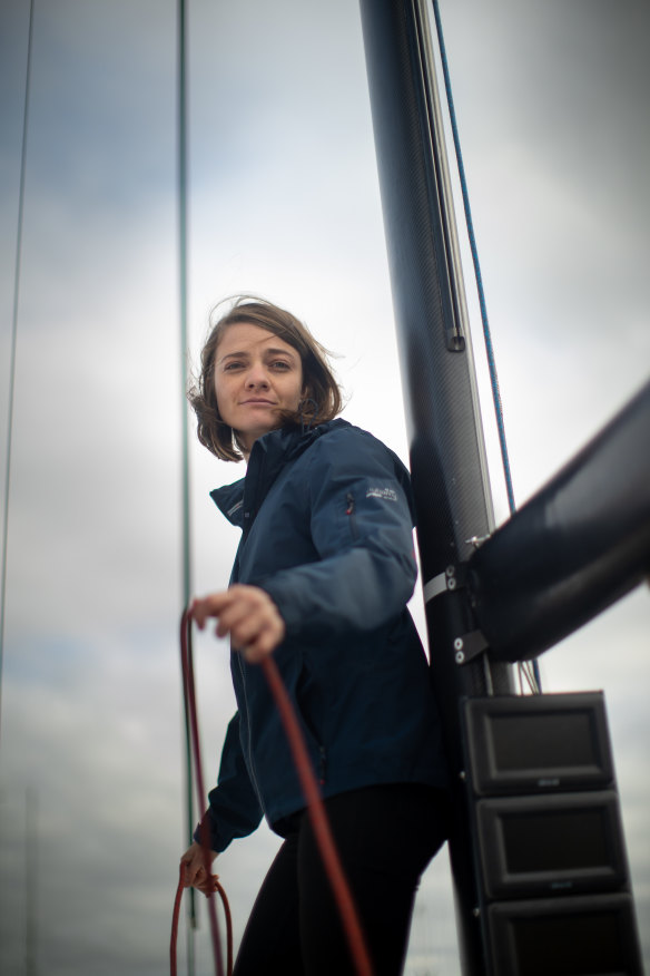 Jessica Watson now works as a management consultant and sails as a hobby.