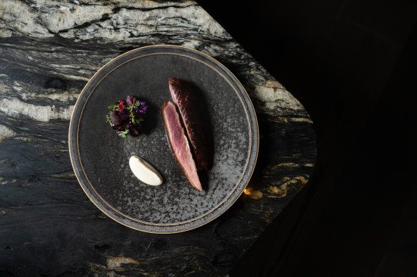 Reference dish: Maremma duck, purple carrot, blackberry, Madeira, macadamia.