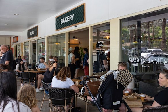 Luca Bakery, Castle Hill.