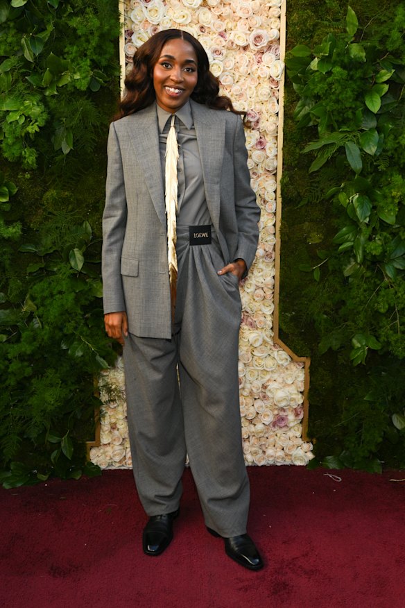 Ayo Edebiri wears Loewe.