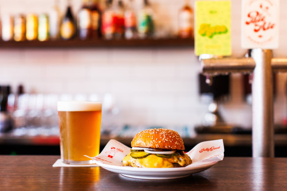 JollyGood Diner in Collingwood serves burgers, pancakes, tap beers and cocktails.