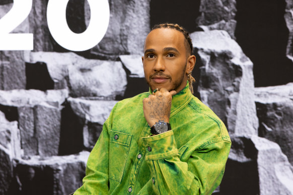 Sir Lewis Hamilton has angered his neighbours in London’s posh Kensington area with plans to remove a sugarplum tree.
