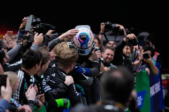 Kimi Antonelli has won his first GP.