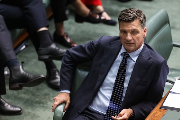 The prime minister has been meeting more frequently with Opposition Leader Angus Taylor, pictured, than when Sussan Ley was Liberal leader. 