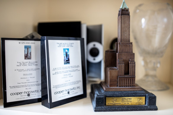 Offit commissioned detailed models of the skyscraper at 40 Wall Street; Deutsche Bank had lent Trump $US125 million to renovate it. He gave one model to Trump and kept another for himself.