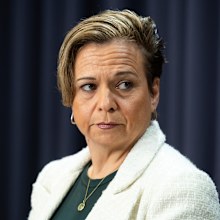 Optus outage: Communications Minister Michelle Rowland says Optus ...
