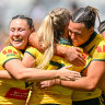 Tarryn Aiken of Australia celebrates with teammates