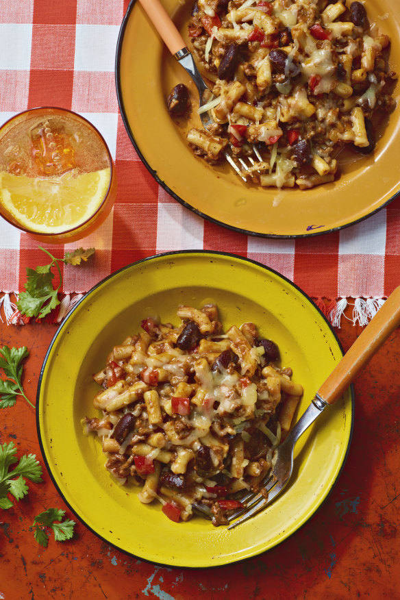 Chilli con carne macaroni melt.