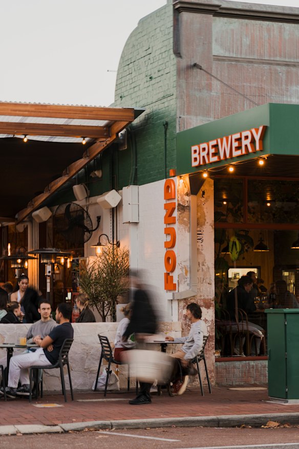 Found Subiaco is another top example of the modern Australian craft brew pub. 