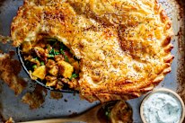 All the flavours of your favourite Indian snack food in pie form.
