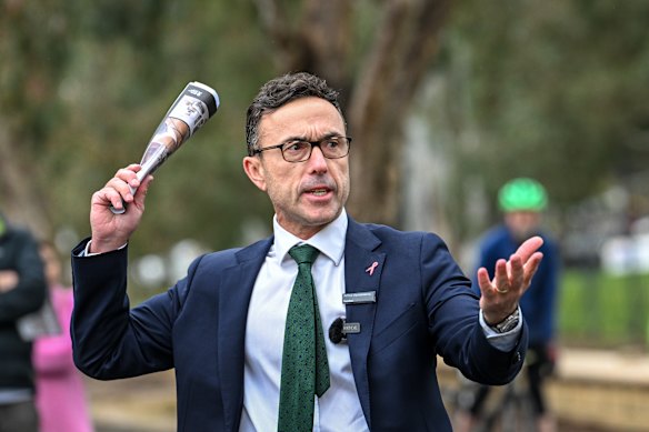 Auctioneer Arthur Apostoleros at work on Saturday.