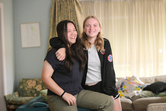 Close friends Hue Dwyer (left) and Elsa Kuut regularly chat online and in person.