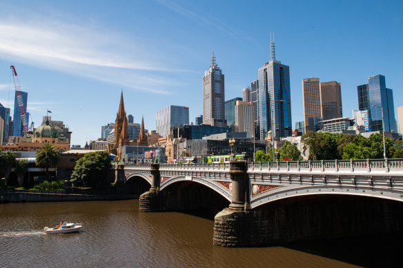 Nearly two in five inner Melbourne property sales are being struck at a loss.