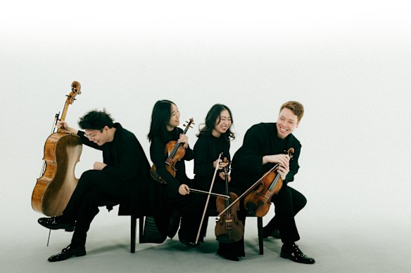Leonkoro Quartet, from left to right, is Lukas Schwarz (cello), Emiri Kakiuchi (violin), Mayu Konoe (viola), and Jonathan Schwarz (violin).
