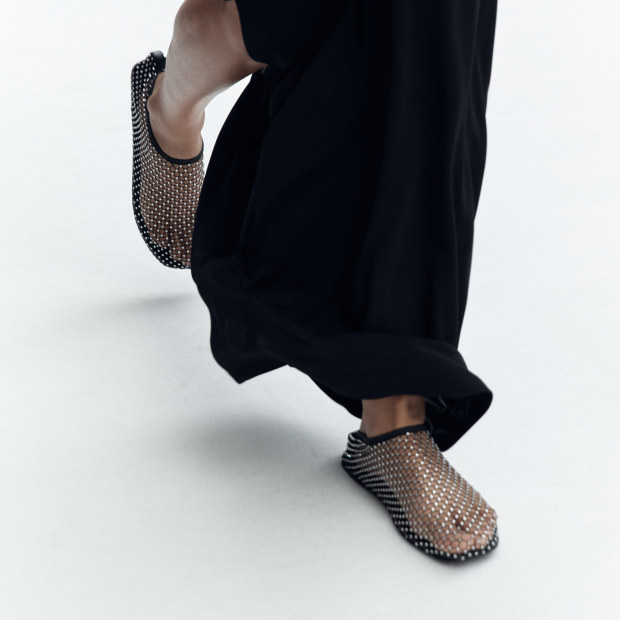 Mesh sandals sales