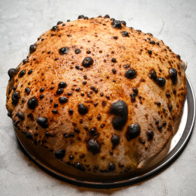Totti’s signature wood-fired bread.