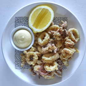 Piatto di riferimento: Calamari Sant'Andrea.