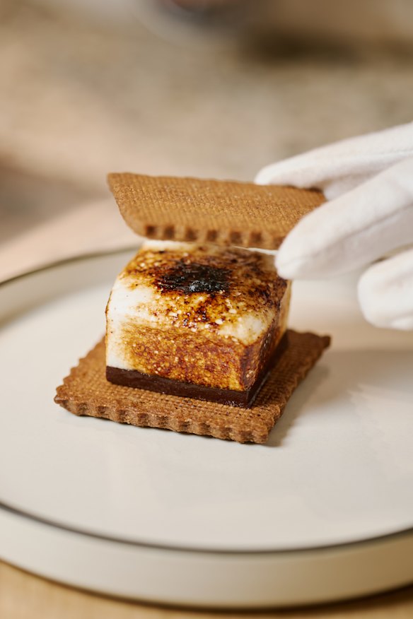 Mork smores.