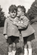 Jiri and Zdenek Steiner aged three or four. Ten years later they were sent to Auschwitz.