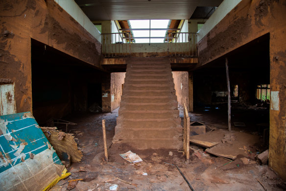 Flood lines: the senior school at Paracatu de Baixo, downstream from the BHP-owned Samarco Fundao Dam, was engulfed in mud up to the second storey.