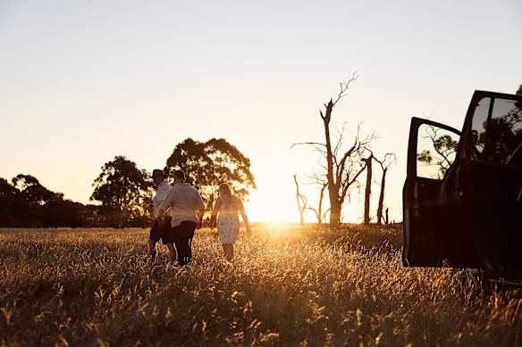 Warrawindi Escapes is a luxury farm stay in the heart of the Coonawarra, SA.