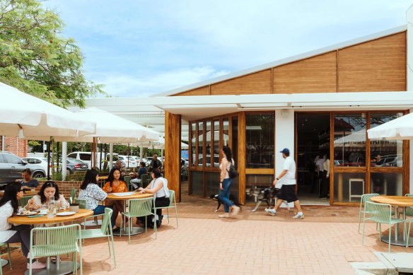 Canteen Pizza has a new home in Applecross.